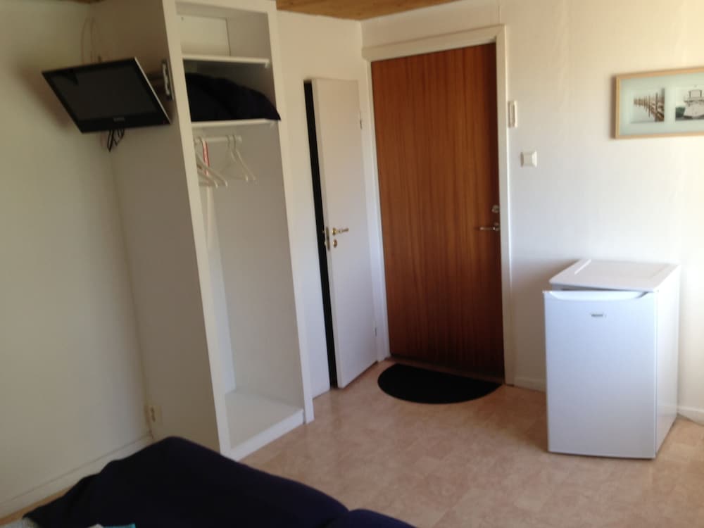 Twin Room, Shared Bathroom (Private WC) photo 2