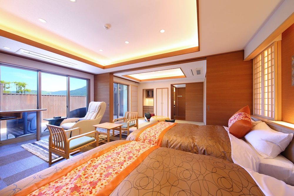 Standard Room w/Terrace & OpenAir Bath & Tatami Area - C - Hanayoshi Area (Allergy/Vegan option N/A) photo 3