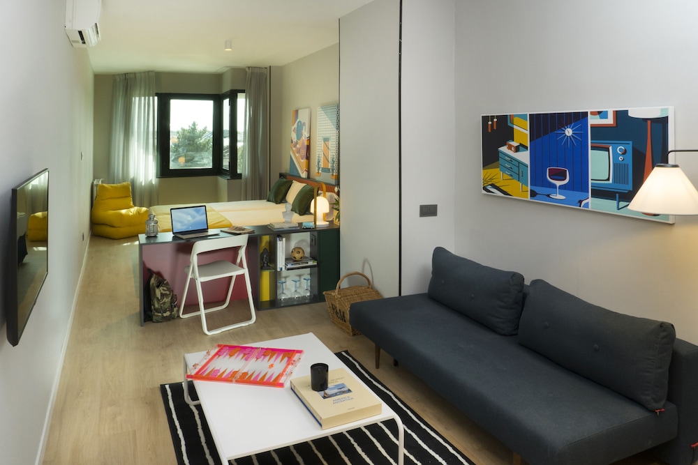 Premium Studio - Photo 5