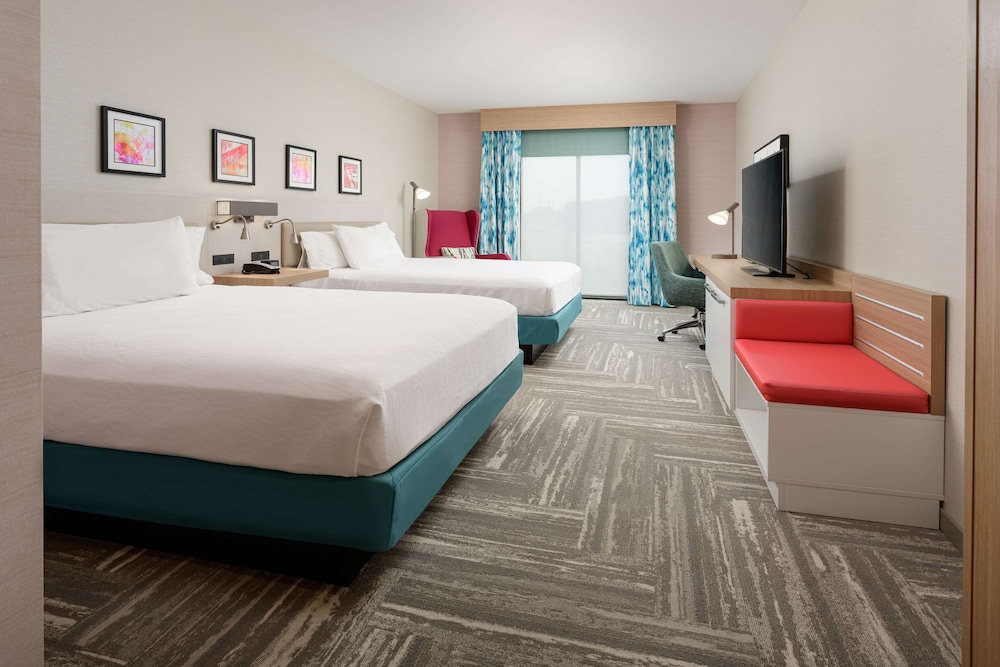 Room, 2 Queen Beds - Photo 3