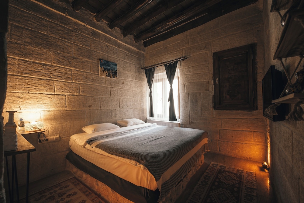 Standard Room photo 2