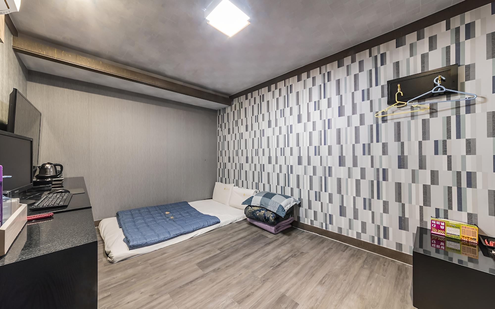 Room (Ondol room) - Photo 1