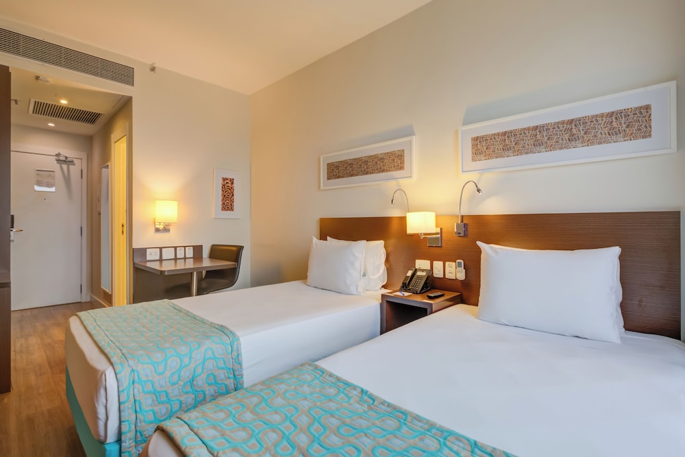 Superior Twin Room photo 2