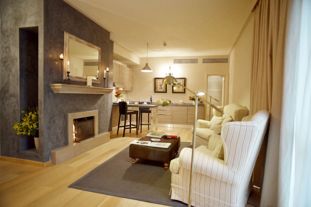 Junior Studio Suite, 1 Bedroom photo 1