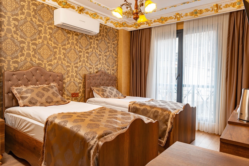 Deluxe Twin Room, City View photo 1