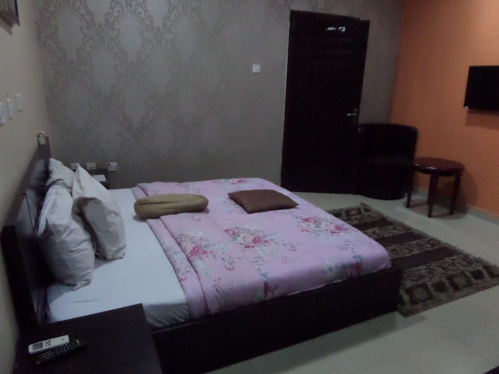Luxury Double Room, 1 Queen Bed, Non Smoking photo 2