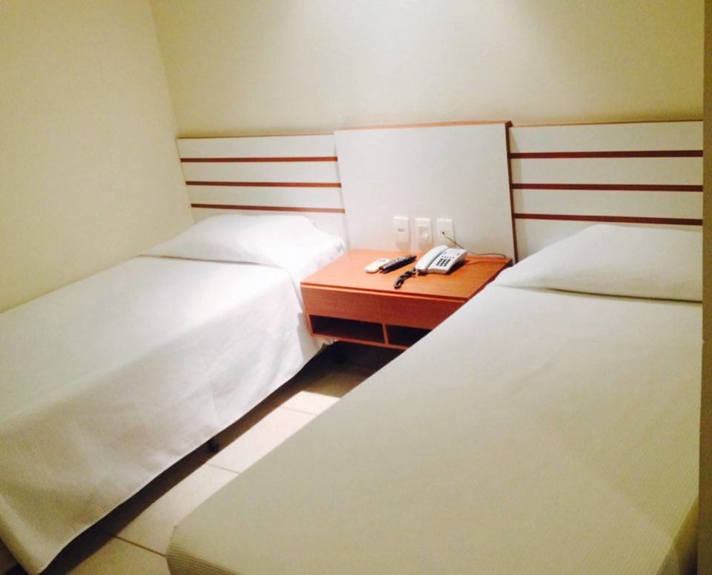 Twin Room (Suite) photo 2