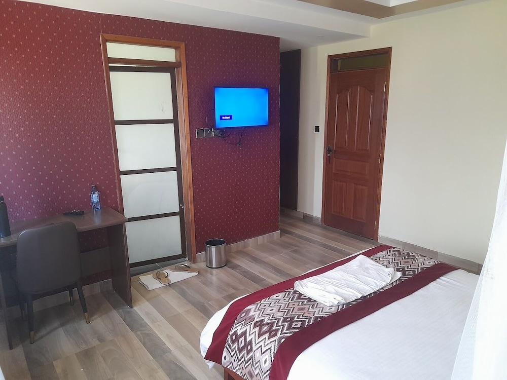 Deluxe Double Room, Garden View