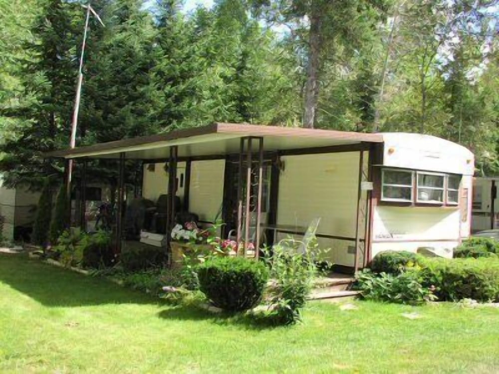 Trailer, 1 Bedroom, Kitchenette photo 1