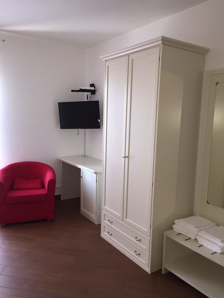Standard Room, 1 Bedroom photo 2