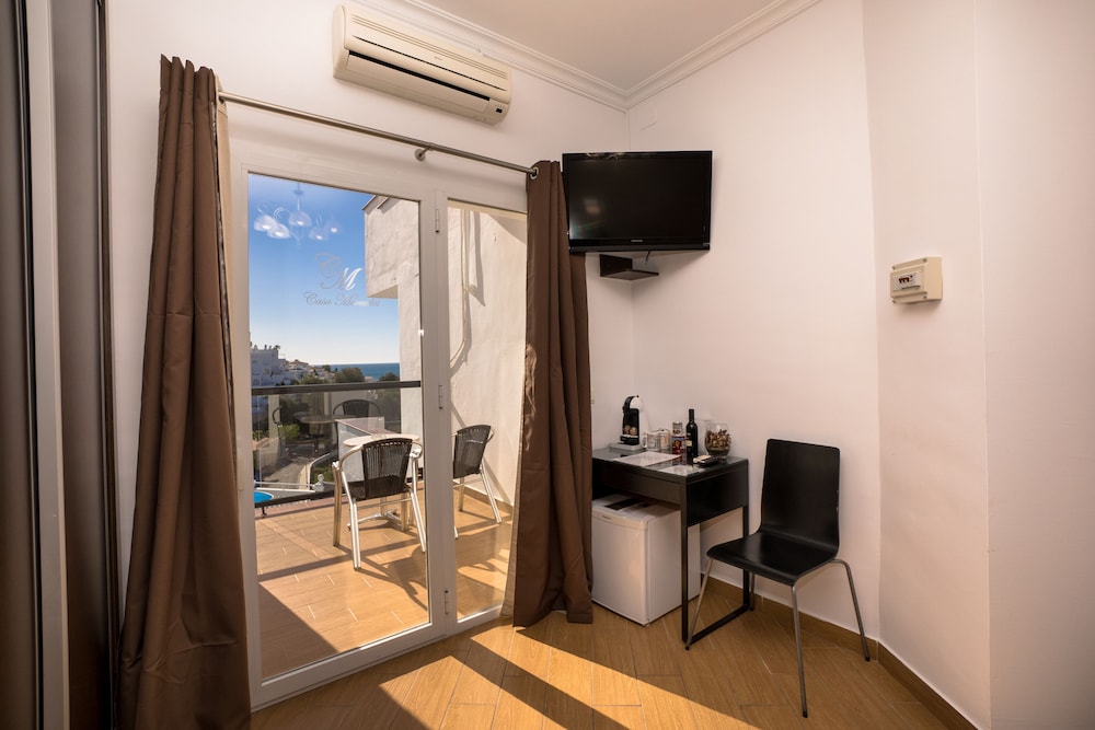 Double Room, Terrace, Ground Floor photo 2