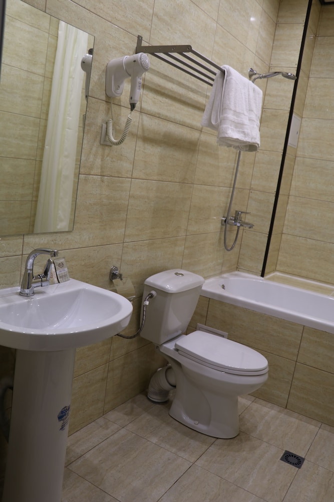 Luxury Twin Room photo 3
