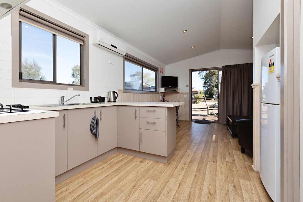 Executive Villa photo 3