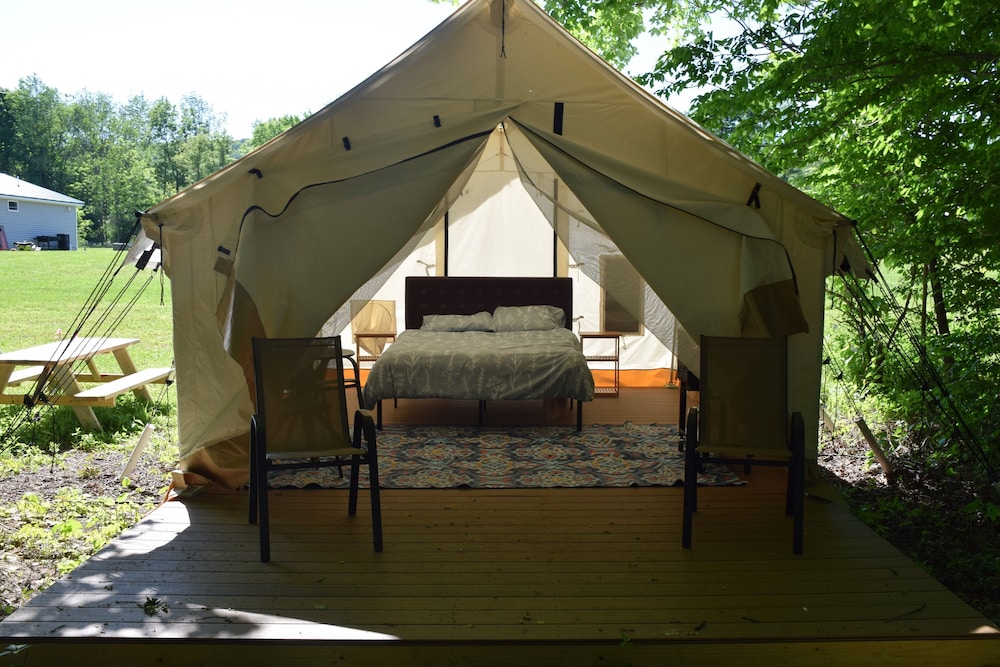 Luxury Tent photo 1