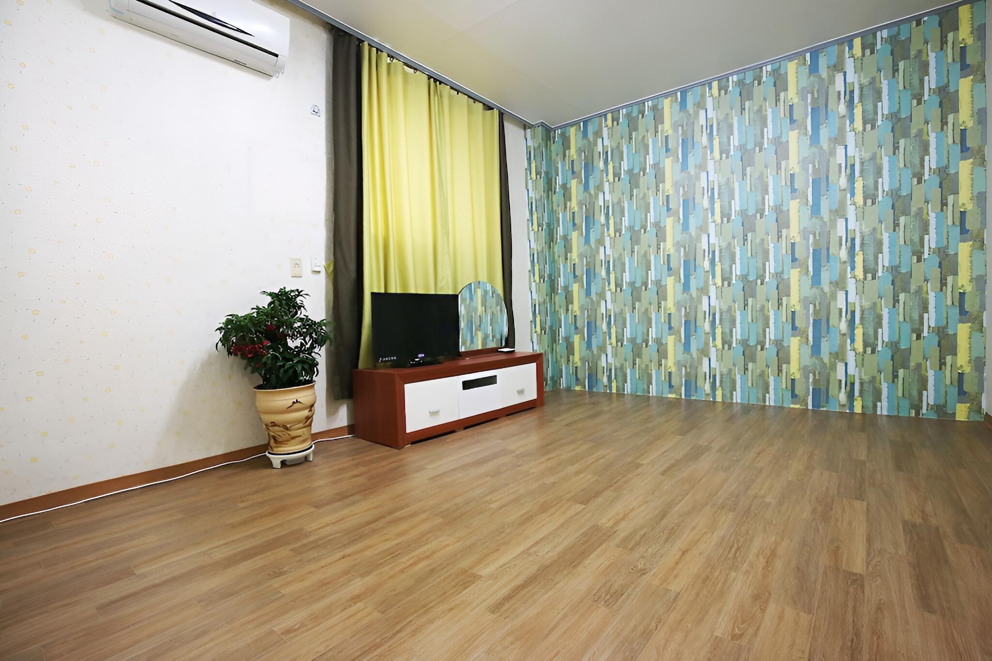 Room (Pension type (for 4 people YouTube se) - Photo 5