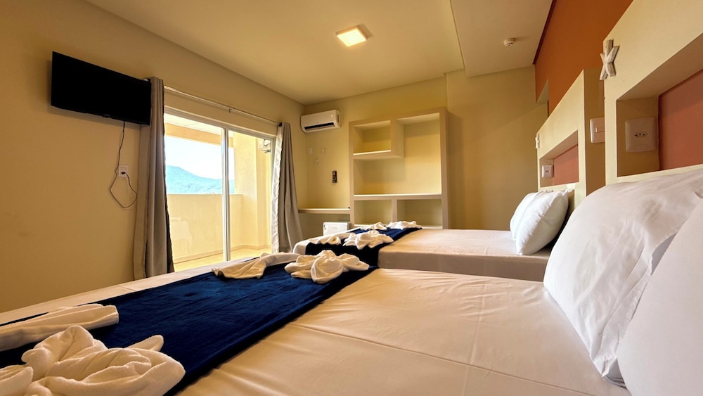 Standard Quadruple Room, 2 Double Beds