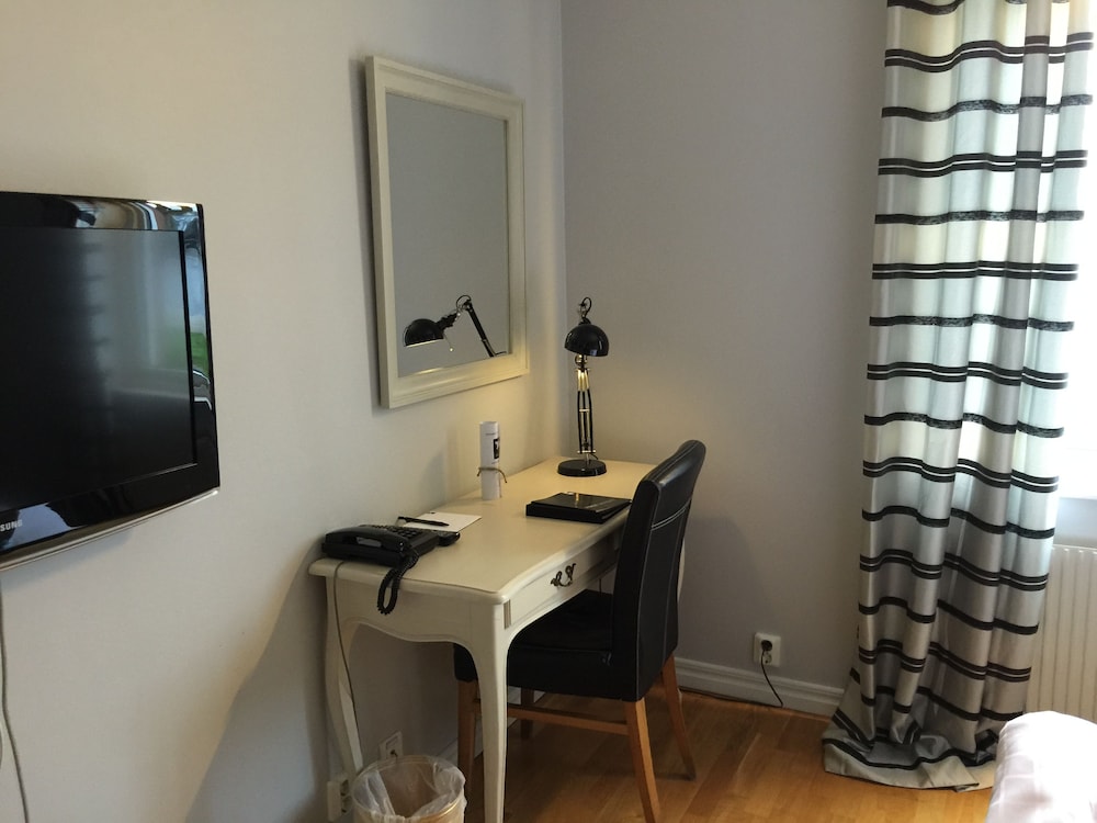 Economy Single Room, Garden View photo 2