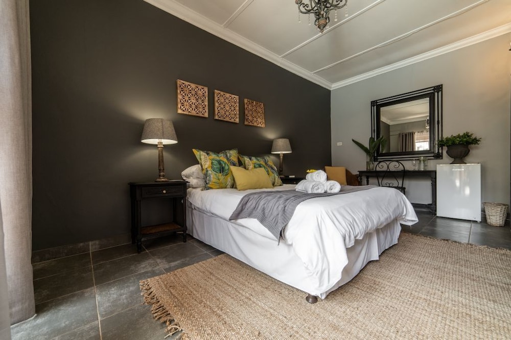 Double Room - Photo 1