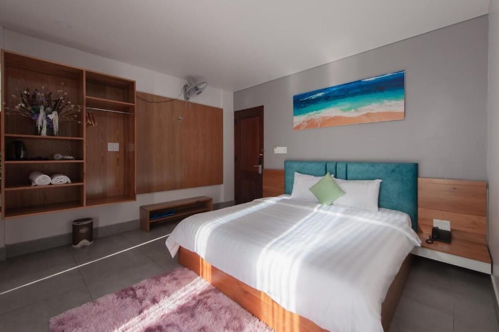 Double Room - Photo 5