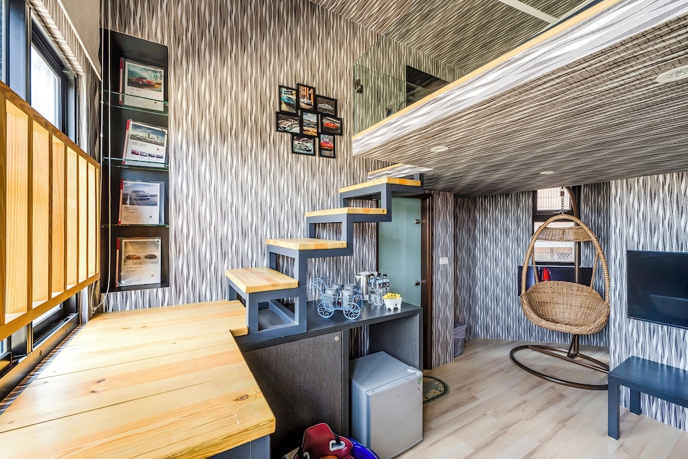 Standard Quadruple Room - Photo 6