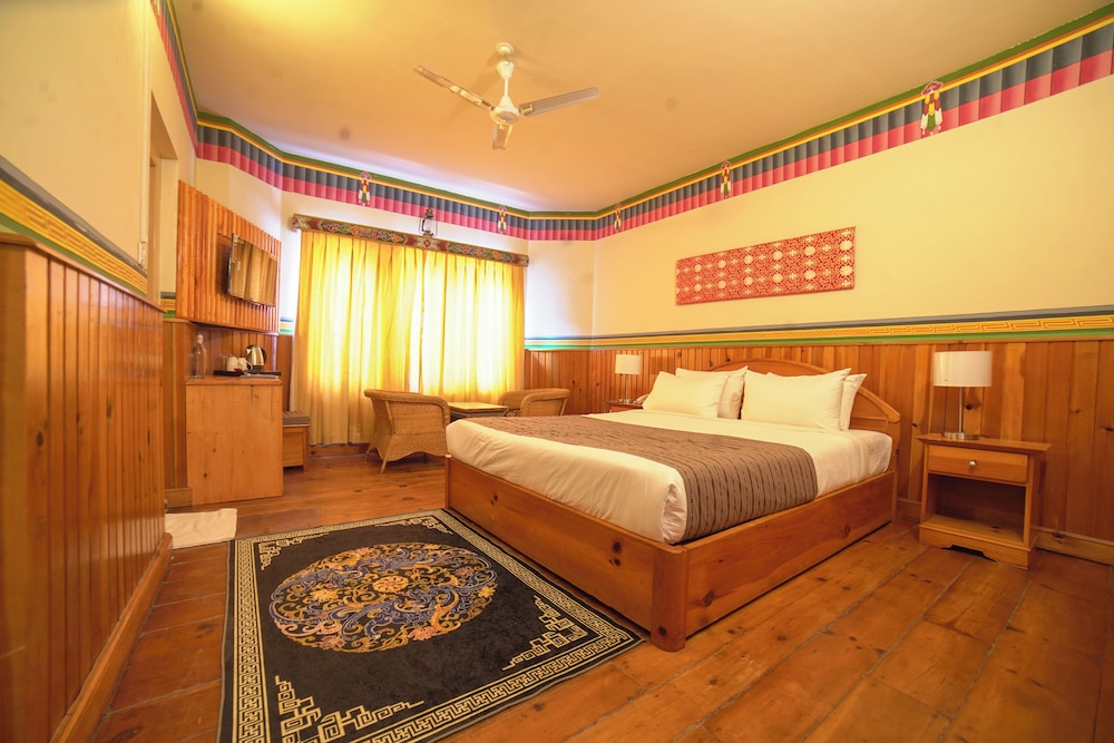 Deluxe Double or Twin Room photo 2