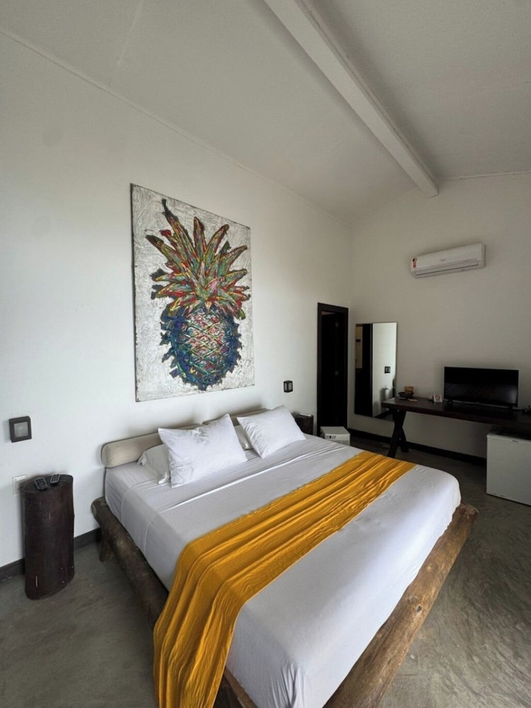 SUITE PRAIA DO AVENTUREIRO