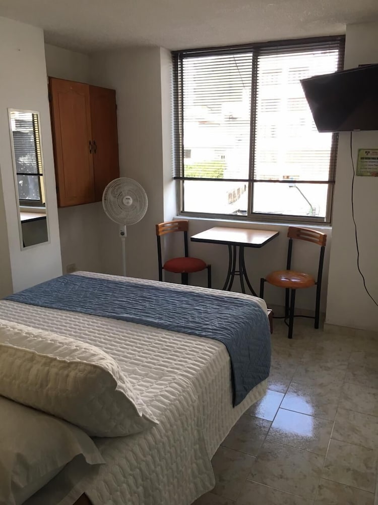 Deluxe Single Room photo 2