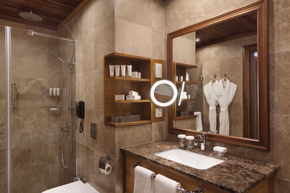 Grand Suite, Pool View photo 2