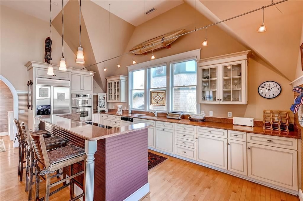 Family House, 3 Bedrooms, Ocean View, Sea Facing photo 3