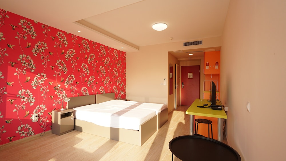 Panoramic Triple Room photo 3