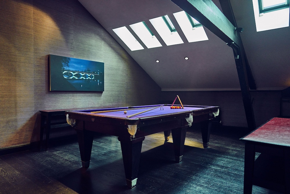 Signature Suite - Photo 5