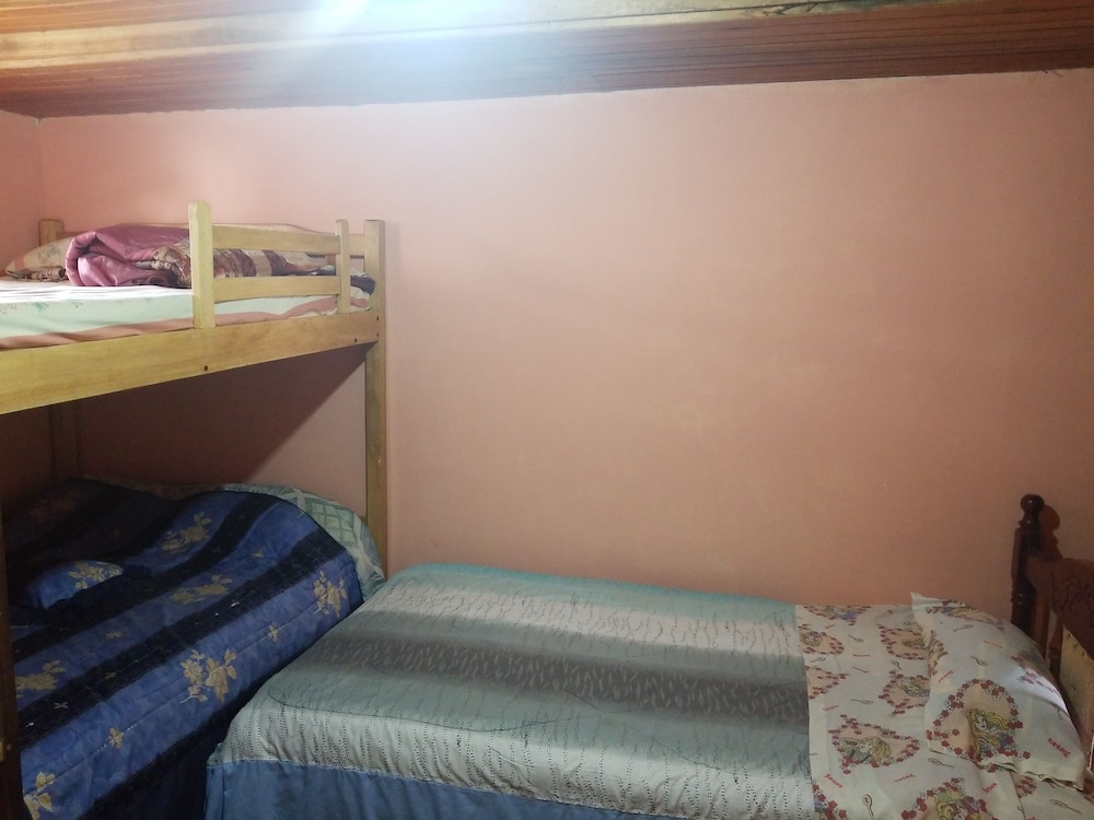Family Room (Room 9) photo 2