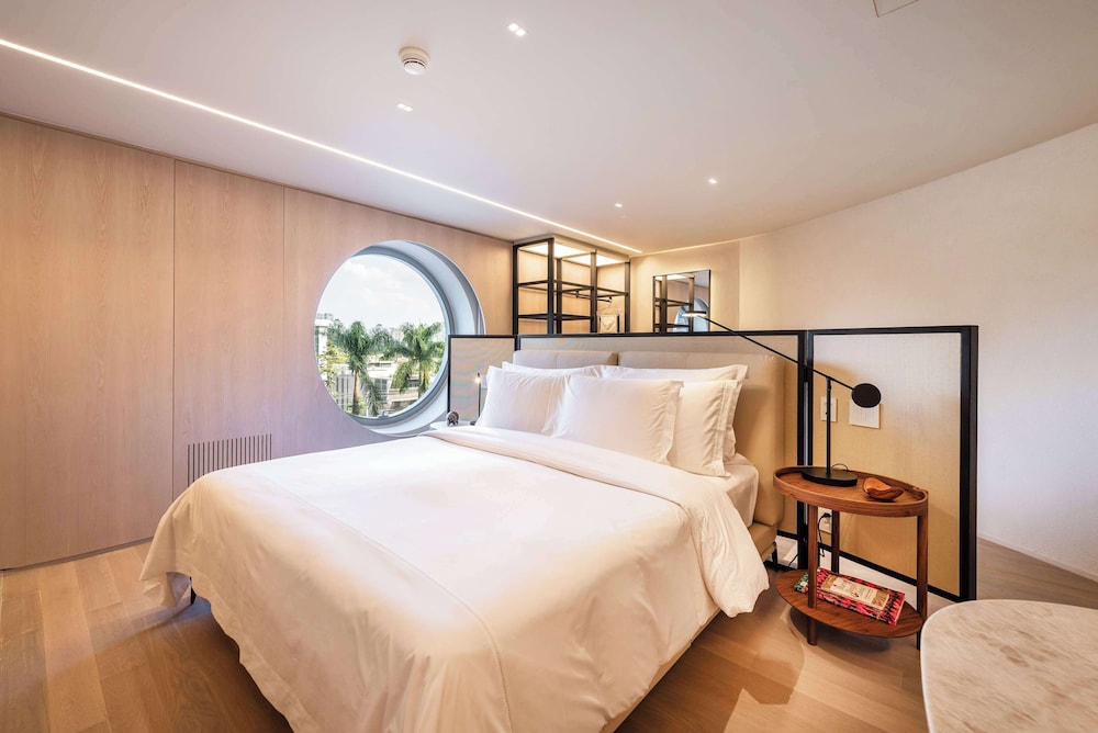 Room (Paulista)