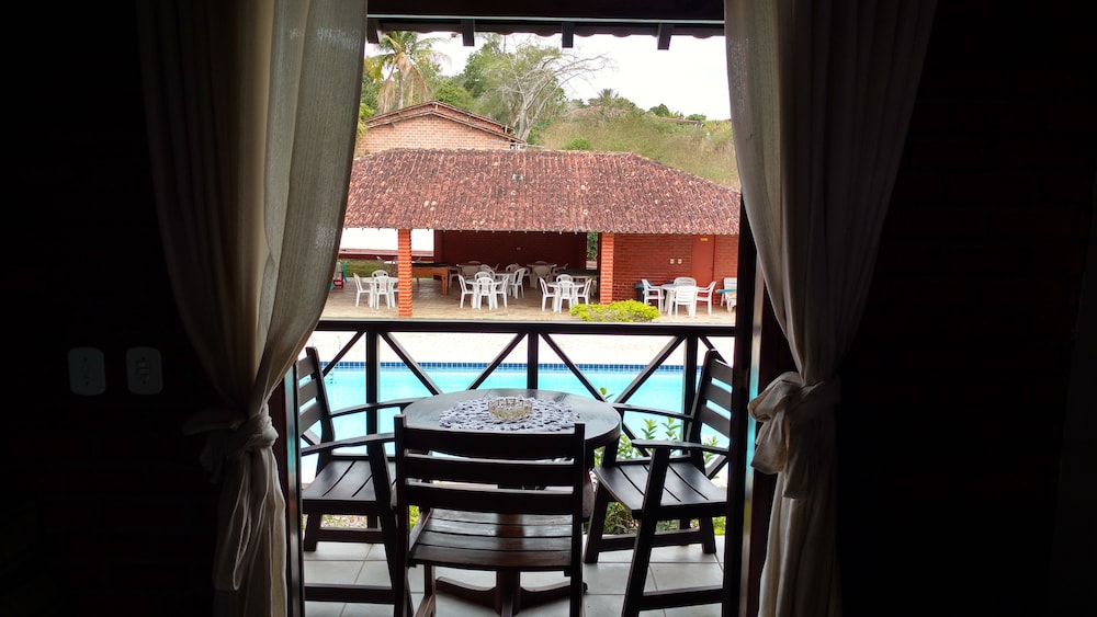 Family Chalet, 2 Bedrooms, Pool View, Poolside photo 3