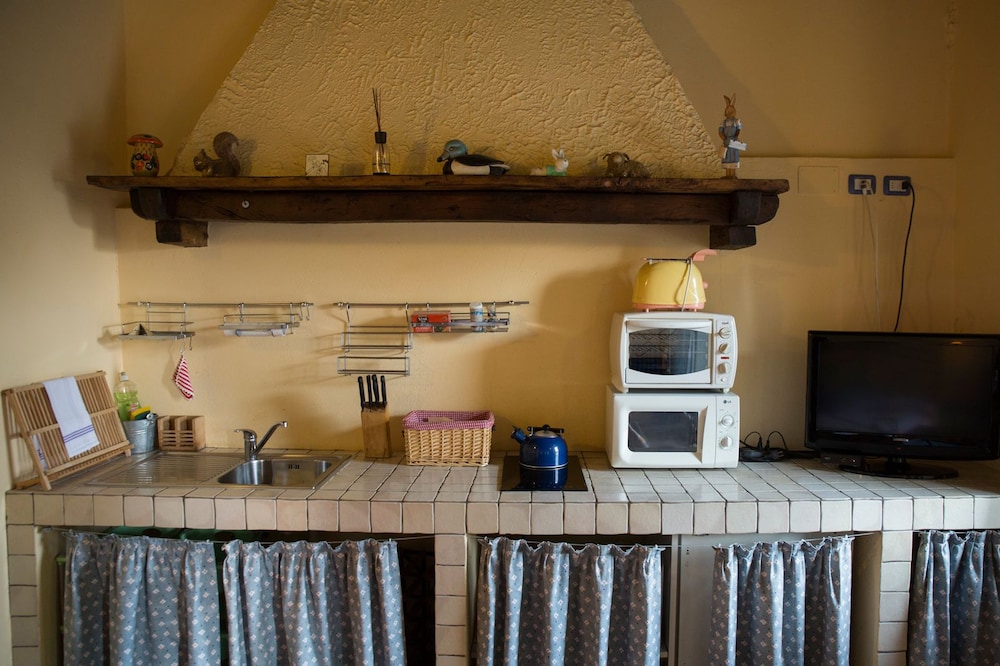 Studio (La Stanza del Camino) photo 3