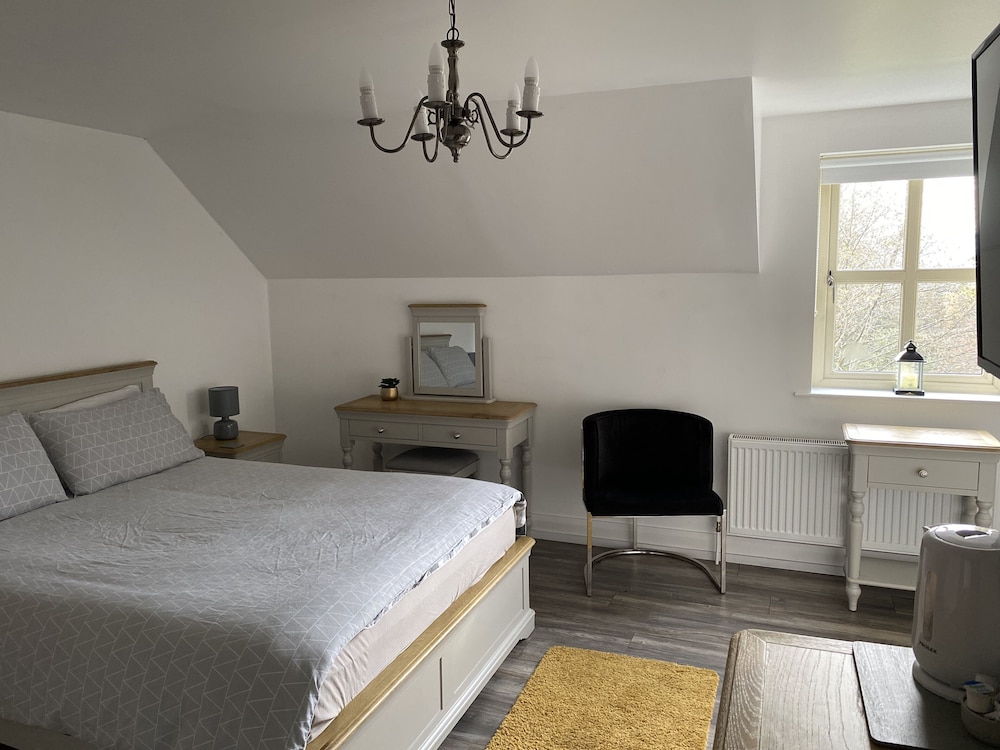 Premium Room, 1 King Bed, Mountain View, Mountainside photo 3
