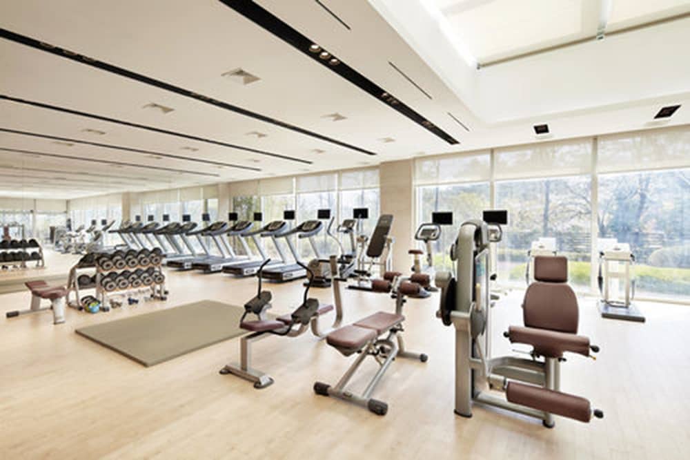 [Breakfast for 1 PKG] Superior King Room, City View - 'Blue Sapphire' Buffet Breakfast for 1 photo 3