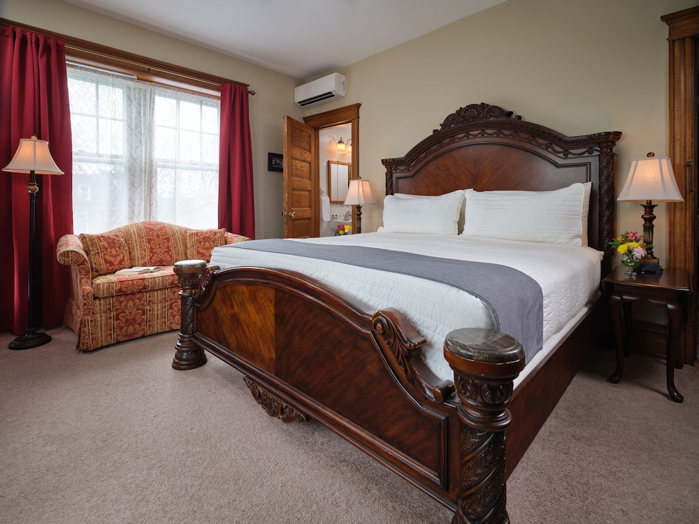 Grand Double Room