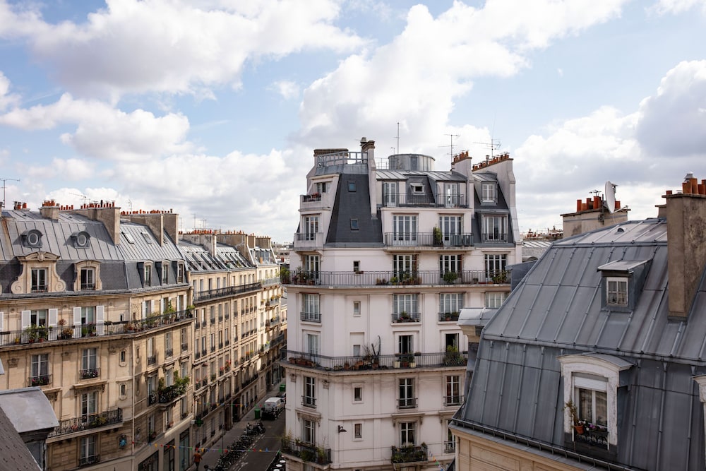 Hôtel Serotel Lutèce view photo