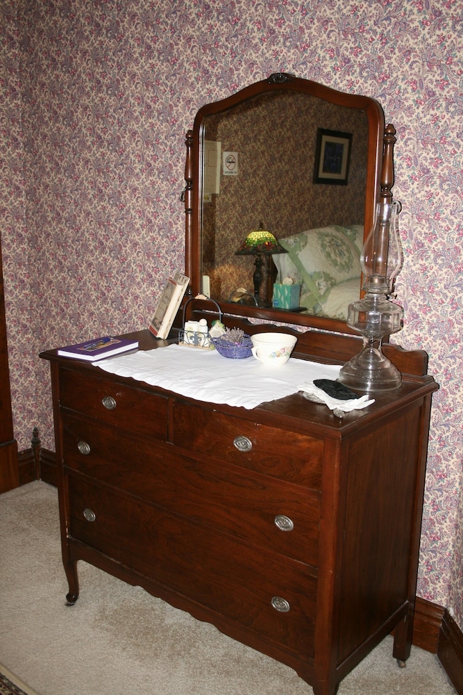 Standard Double Room, Private Bathroom, City View (Iris) photo 2