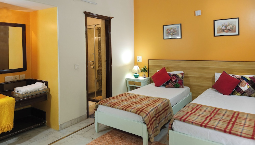 Executive Twin Room, 1 Bedroom, Balcony, City View photo 1
