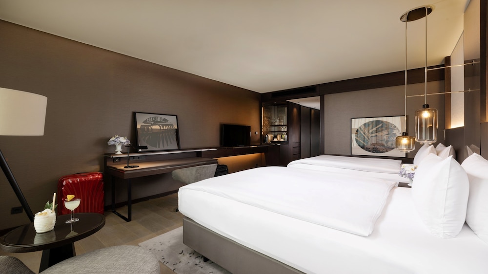 Premium Room, 2 Twin Beds, Club Lounge Access (High Floor) photo 3