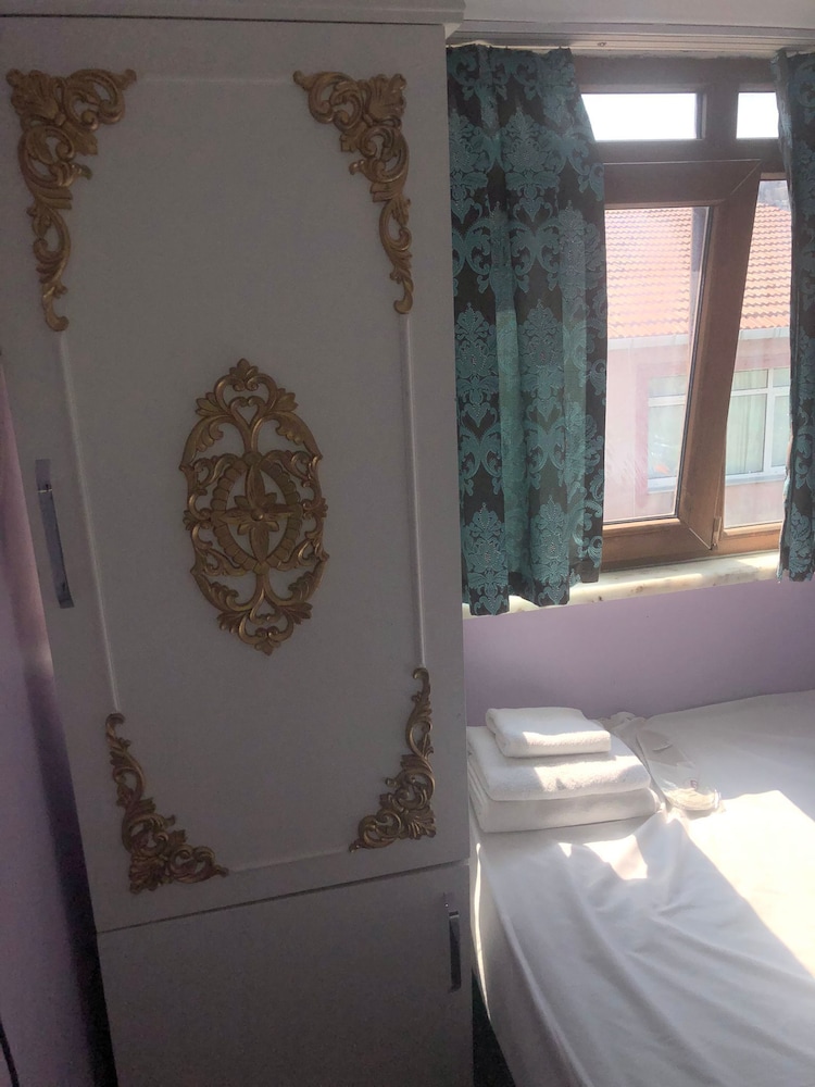 Economy Room photo 2