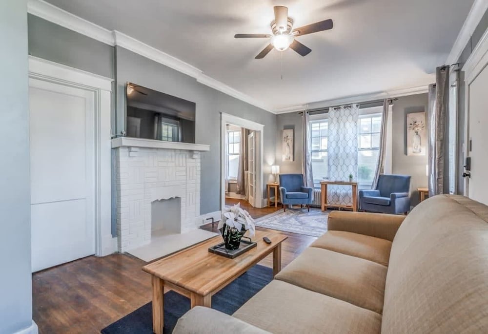 House, Multiple Beds, Patio, Garden View (Rozelle Roost Upstairs)