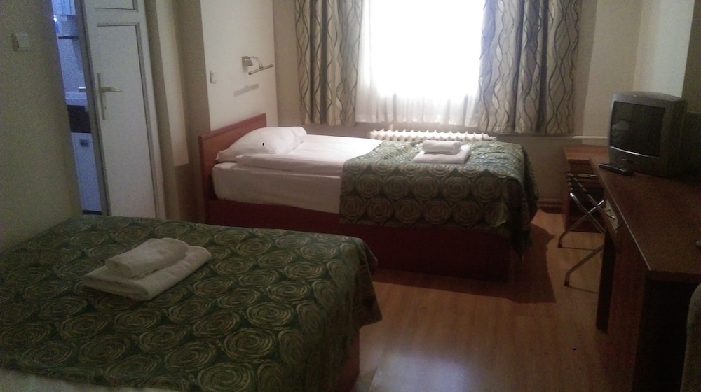 Classic Twin Room photo 1