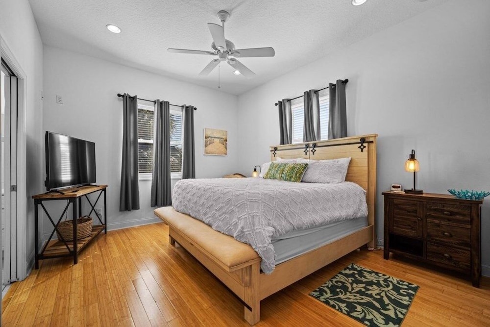 House, 4 Bedrooms photo 1