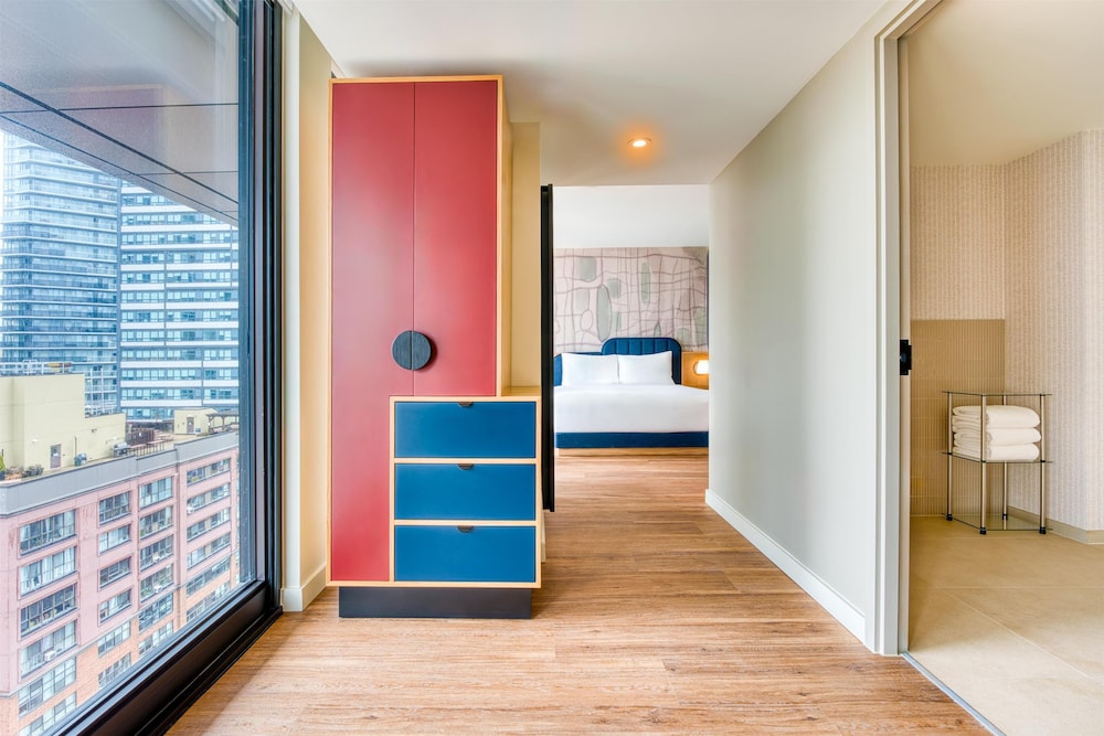 TOOR Hotel Toronto, part of JdV by Hyatt, Photo 4