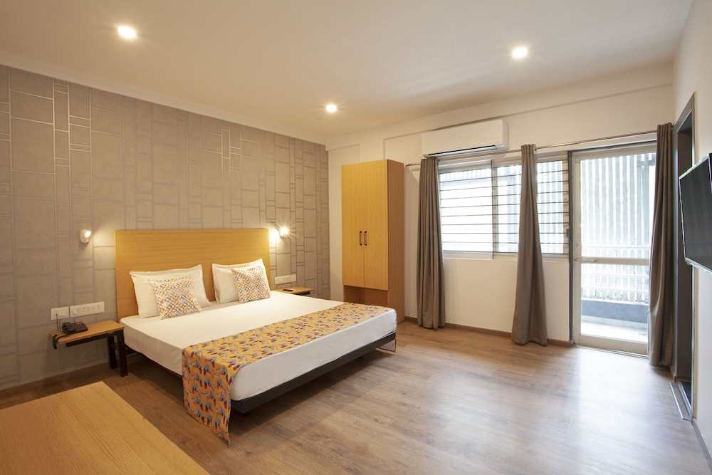 Diamond Room