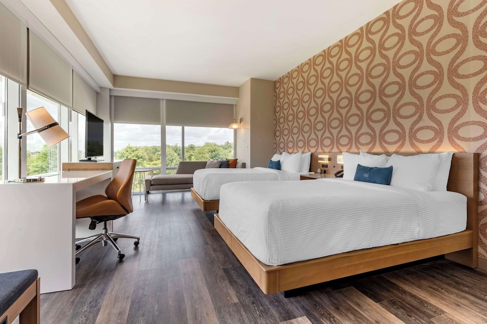 Room, 2 Queen Beds, Non Smoking