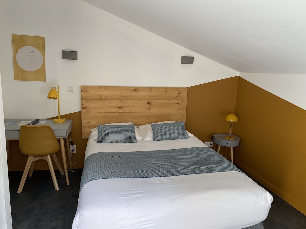 Comfort Double Room Patio Access